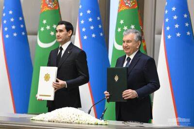 Узбекистан построит в Туркменистане автомобильный завод и отремонтирует «Марыазот»