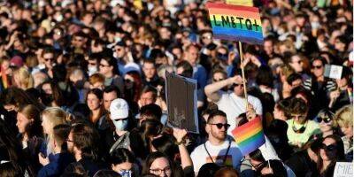 Еврокомиссия судится с Венгрией из-за закона, дискриминирующего ЛГБТ-сообщество
