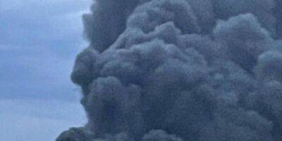 В Одессе был слышен взрыв, над городом густое облако дыма — СМИ
