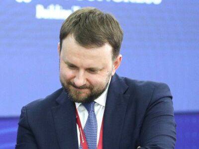 «Вопрос будет решен просто»: Орешкин заявил, что власти хотят «отвязать» Россию от SWIFT
