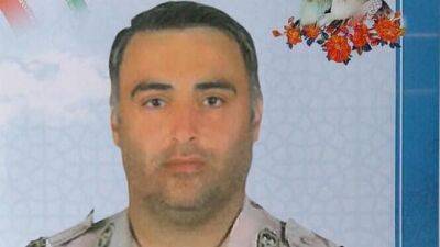 Загадочная смерть в Иране: вице-адмирал "погиб на задании и стал шахидом"