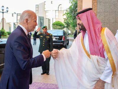 Байден уговорил принца Саудовская Аравия увеличить добычу нефти