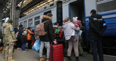 В Украине скоро ожидается новая волна внутренних переселенцев, — Верещук