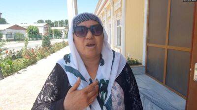 Пожилая жительница Спитамена, которую избили стражи порядка, получила денежную помощь