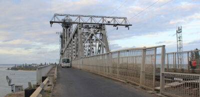 Ракетний удар по Одещині. Росіяни знову вгатили по мосту через Дністровський лиман