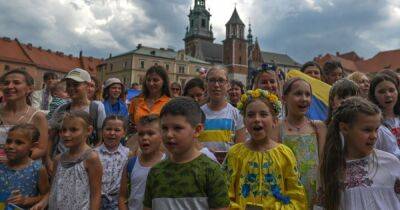PESEL и одноразовые выплаты: как в Польше изменились условия для украинцев