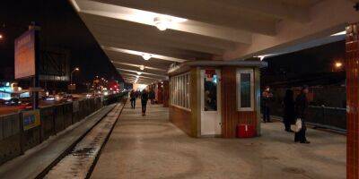 По соображениям безопасности. Киевский метрополитен частично закрывает вестибюли двух станций