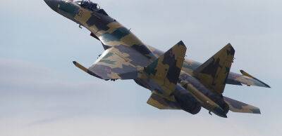 Українські захисники «демілітаризували» російський Су-35 поблизу Нової Каховки