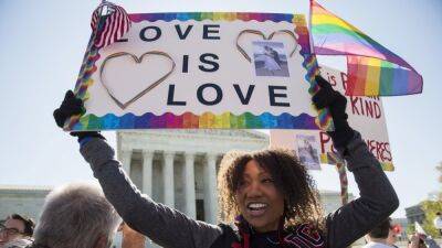 Конгресс США пытается защитить однополые браки