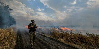 Ожесточенные бои на Донбассе: оккупанты хотят захватить Бахмут и Углегорскую ТЭС — Генштаб