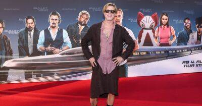 Журналисты выяснили, кто нарядил Брэда Питта в юбку и персиковый костюм