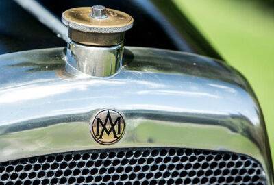 На AMR22 во Франции будут оригинальные лого Aston Martin