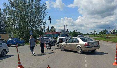 В Тюменской области «Форд» сбили подростка на мотоцикле