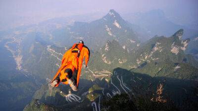 Смертельный прыжок: израильтянин погиб, занимаясь экстремальным спортом в Альпах