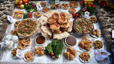 В Таджикистане обнаружили 600 тонн опасной еды