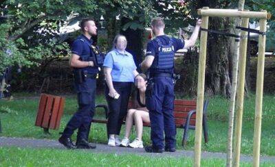 У варшавському парку на українок напали підлітки, одна потрапила до лікарні
