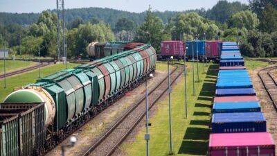 Литва возобновила железнодорожный транзит в Калининград