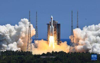 Китай запустил ракету с модулем для космической станции