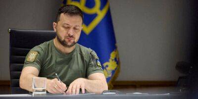 На следующей неделе вопреки всему мы впервые отметим День украинской государственности — Зеленский