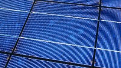 Вчені та інженери Сінгапуру запропонували технологію переробки старих сонячних панелей на покращені термоелектричні матеріали - hubs.ua - Украина - Индия - Сингапур