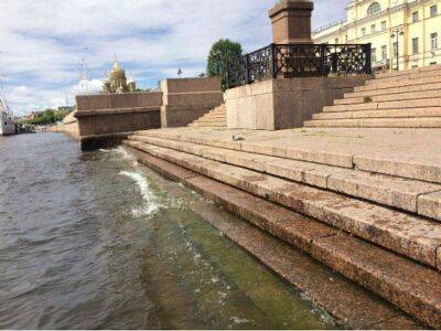 Решение на 7,5 млрд рублей: в Петербурге спуски к воде приравняли к причалам