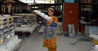 В Турсунзаде построят новый фарфоровый завод