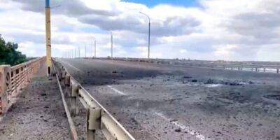 Россияне заставили коммунальщиков залатать Антоновский мост в Херсоне