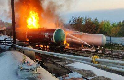 В Донецке загорелась нефтебаза после обстрела со стороны ВСУ