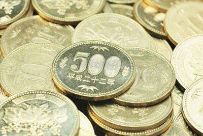Reuters: иена может закончить месяц самым сильным ростом к доллару почти за три года
