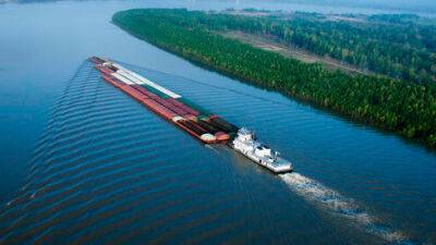 Україна розірвала угоду з Білоруссю про внутрішнє судноплавство