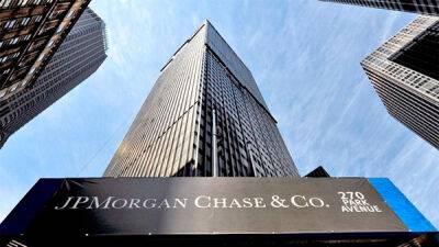 Американські Citi та JPMorgan почали закривати рахунки російських банків, – ЗМІ