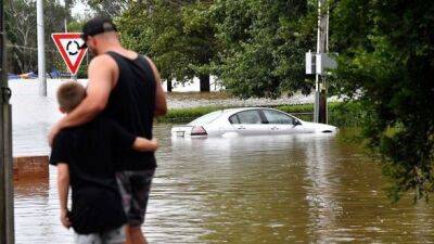 Сильные дожди и наводнения вызвали эвакуацию жителей Сиднея