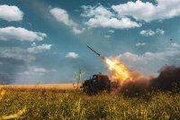 Окупанти на Донбасі атакували позиції ЗСУ з трьох напрямків: бої тривають