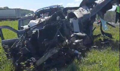На тюменской трассе в аварии погибли два человека