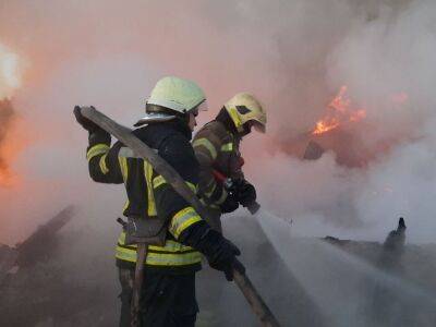 В результате вражеских обстрелов в Харьковской области горела пшеница, возник масштабный пожар на предприятии – Синегубов