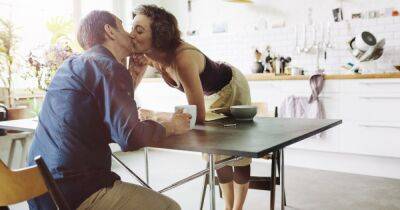 Как заставить это работать. 7 вещей, которые важнее любви в отношениях