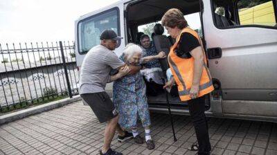 Україна проведе обов'язкову евакуацію людей із Донбасу