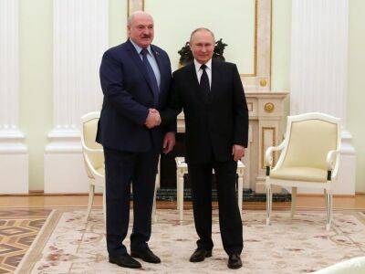 Лукашенко продолжает следовать линии Москвы в отношении войны против Украины – британская разведка