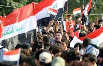 В Ираке протестующие второй день подряд удерживают под контролем здание парламента