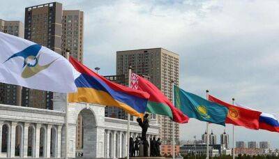 В МИД Казахстана призвали трансформировать ЕАЭС из-за санкций