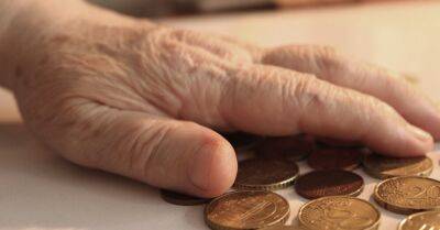 В Латвии может быть введена базовая пенсия