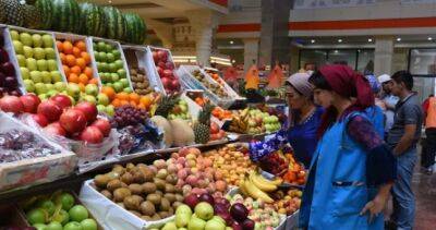 Средний объём розничного товарооборота за январь-май на каждого таджикистанца составил около 1,6 тыс. сомони