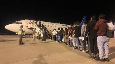 Турция депортировала более 270 нелегальных мигрантов из Афганистана