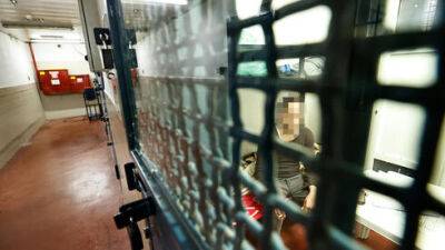 Секс израильской тюрьме в обмен на бриллианты: надзирательницу отправят под суд