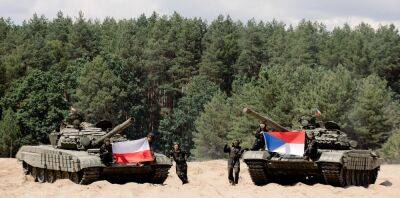 Залужный поблагодарил союзников за танки: Мы сражаемся за Украину, за Чехию, за Польшу