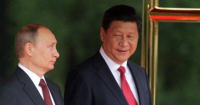 Си Цзиньпин отказаля ехать в Россию по приглашению Путина: В Кремле отрицают