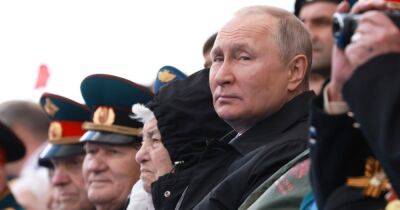 Двухнедельный карантин и постоянные анализы. Как в Кремле охраняют здоровье Путина