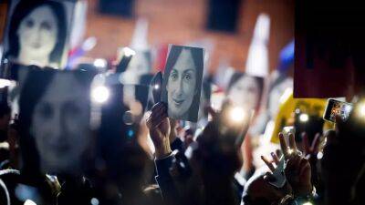 Признание вины в убийстве журналистки Дафне Каруаны Галиции - ru.euronews.com - Мальта - Маскат - Reuters
