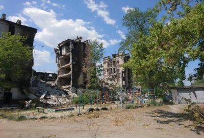 Оккупанты в Лисичанске жалуются местным на неудачи: "Получают приказ продвигаться, но..."