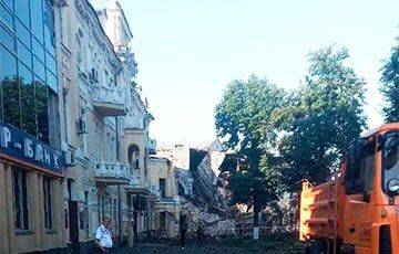 В Харькове вражеская ракета прилетела в дом, где слушали песню об «офицерах-россиянах»